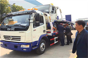 茄子河汽车道路救援拖车价格